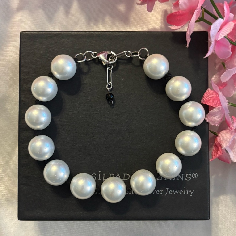Silpada RARE White Shell Pearl Bracelet hand-knotted on Black Silk Cord B1075